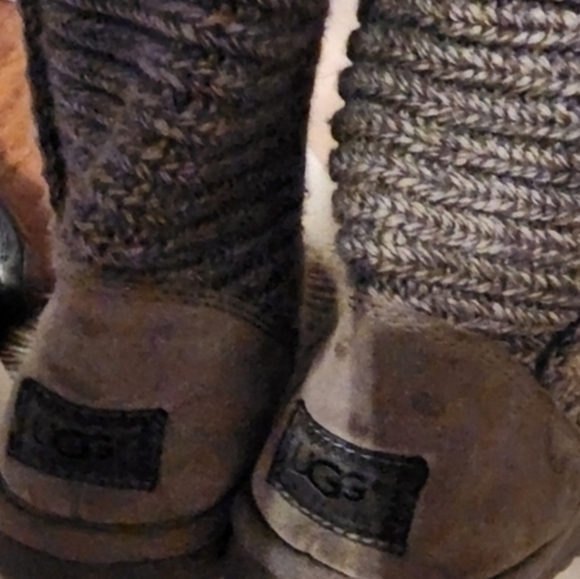 Ugg Gray Cardy shearling boots 10 - Picture 5 of 9